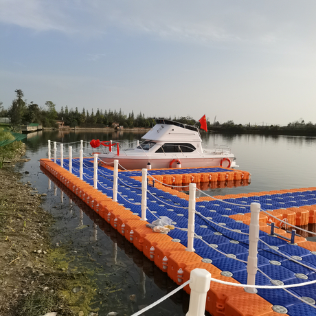 Plastic Pontoon Cube Floating Dock for Boats and Jet Ski